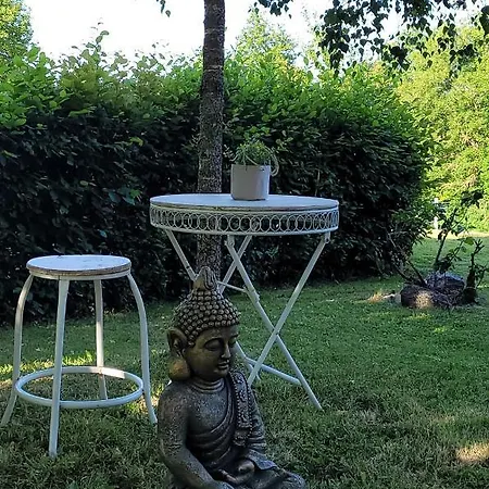 Le Boudoir - D'hotes Bien-etre & Velos Bed & Breakfast *